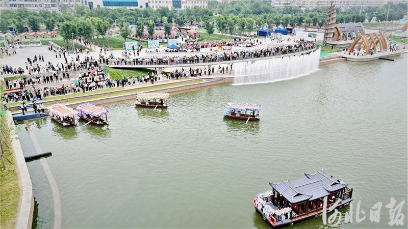 683df101740ac.jpg