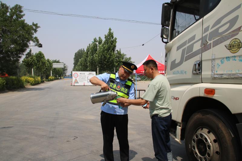 64deae88-b5ba-49a0-aeb0-311346b75cd1.jpg