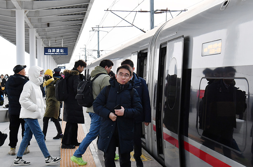 途经雄安、天津，环京津冀高铁列车今日首开