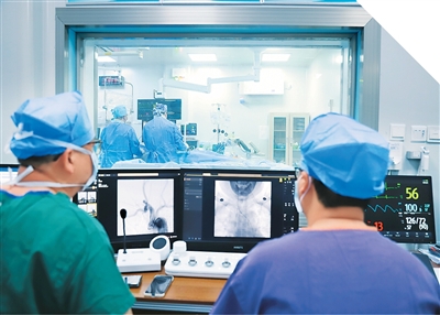 天涯海角有“医”靠（大健康观察）