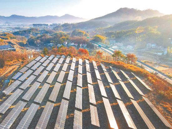 岳西县：荒坡变电站